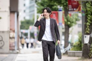 デジタルマーケティング　動画クリエイター写真